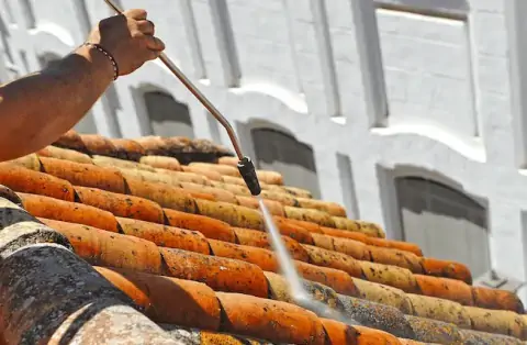 Nettoyage de toitures - Saint-André-de-la-Roche